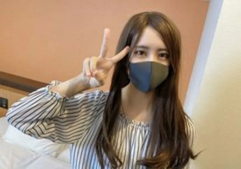 FC2PPV-冷たい目線のスレンダー美女 高清无码流出 未删减完整版 在线播放